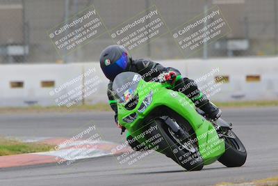 media/Oct-15-2022-Fastrack Riders (Sat) [[9a18b22502]]/Level2/Turn 9 1130am/